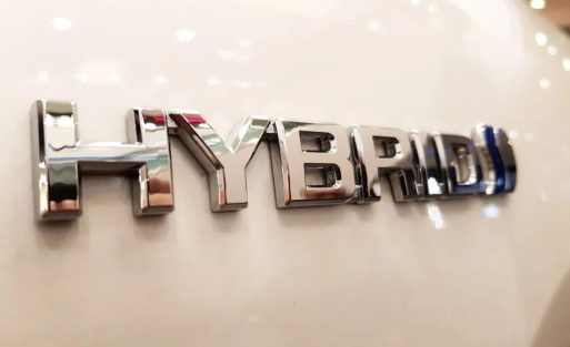 samochód hybrydowy - co to znaczy